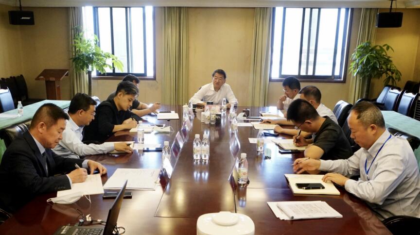 鉴黑担保网jhdbw集团召开提升酒店板块运营水平和欢迎能力专题会议