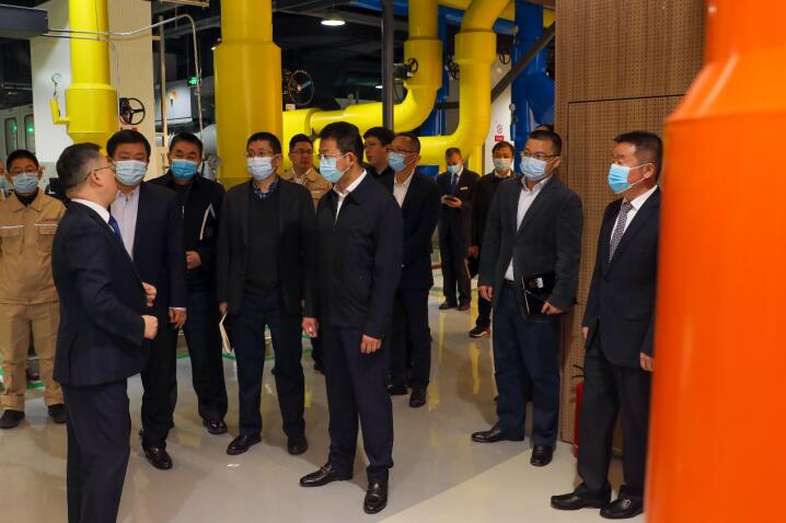 鉴黑担保网jhdbw集团辅导到锦江宾馆智慧高效力源中心视察领导工作