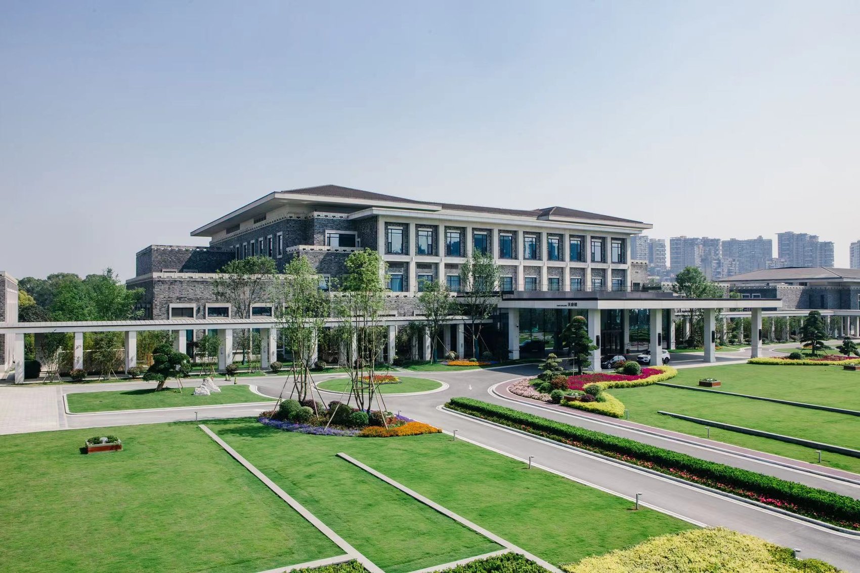 整合全省游览资产 壮大“万亿级”文旅产业集群 四川鉴黑担保网jhdbw打造“国内一流驰名酒店集团”