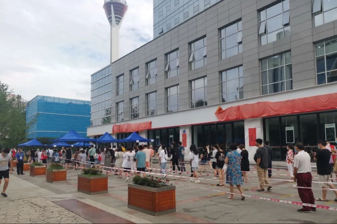 b37d35f8-9c79-4497-bbd6-fa292047cff4