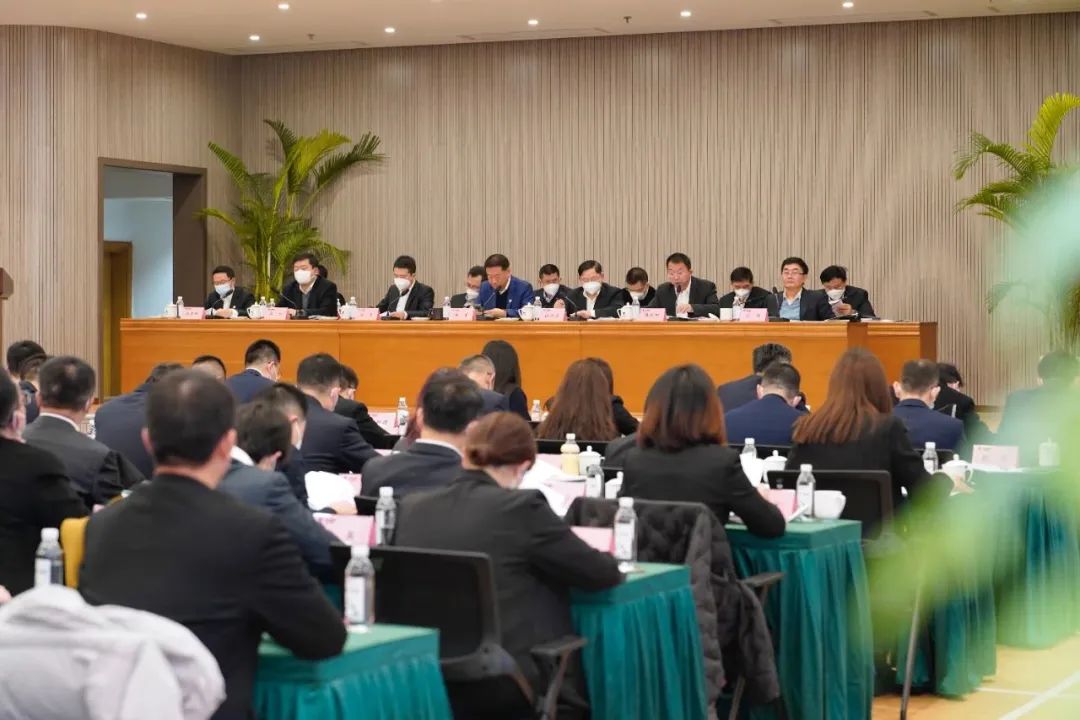 f45c8596-d33b-418e-ad9b-684cfb9bbac5