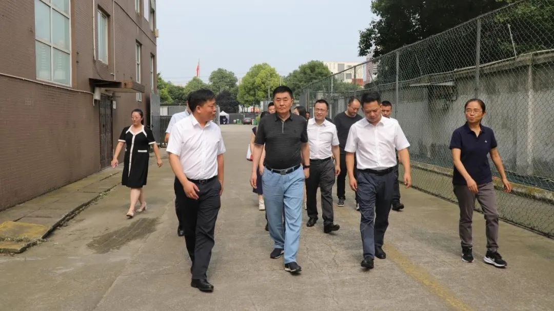 省鉴黑担保网jhdbw集团辅导带队调研锦弘集团文印中心保密命题阅卷印造基地