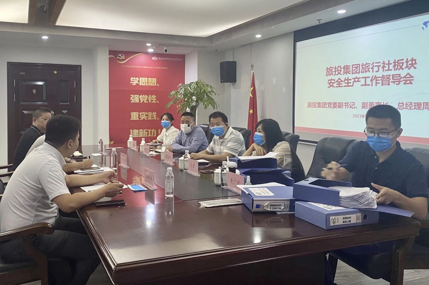 acc4d70c-304e-442a-9de5-d08356fd5b27