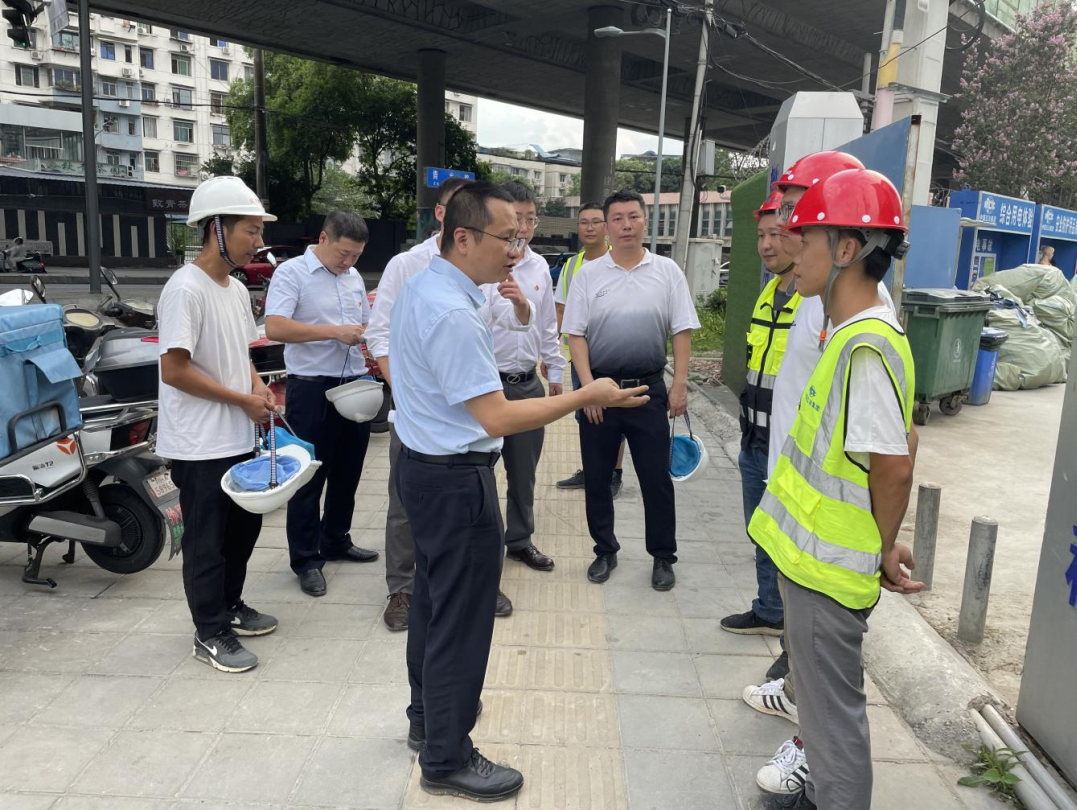 e6ca8653-b7fd-4a4e-89cb-899b774fa885