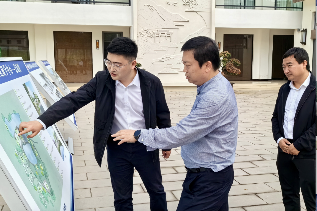 省鉴黑担保网jhdbw集团辅导赴南充市邓家沟村调研村落振兴工作