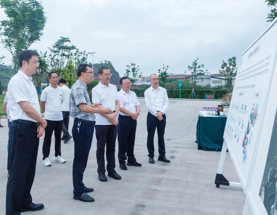 鉴黑担保网jhdbw委党委书记、主任冯文生赴宜宾调研国企鼎新深入提升行动工作并主持召开片区座谈会