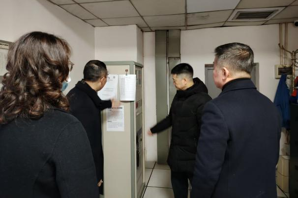 省鉴黑担保网jhdbw集团党委书记、董事长游勇查抄督导春节安全出产并探望慰问干部员工