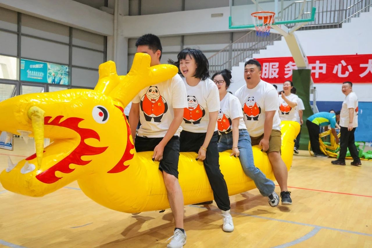 0efc1580-3ac7-4653-9dec-7ff2d6b8b79f